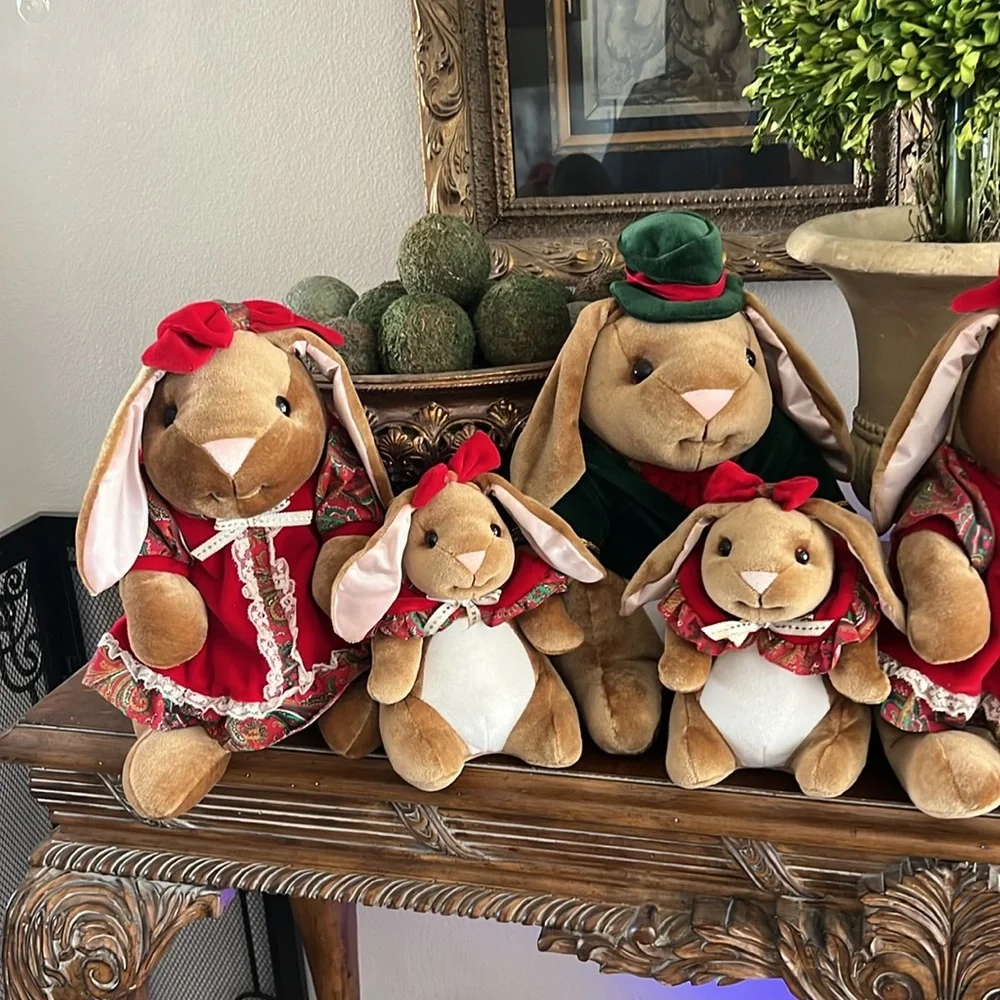 Christmas Bunnies 🐰 - Picture 2 of 5